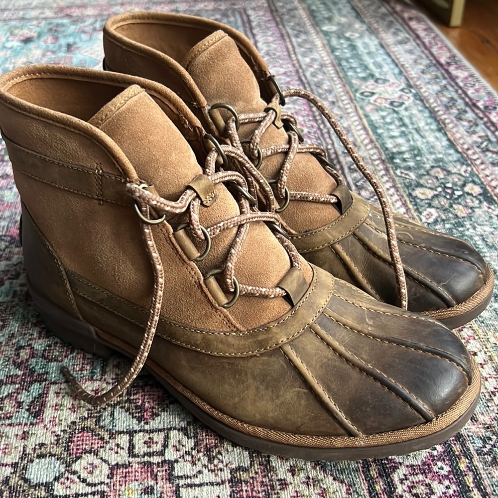 UGG Greda Duck Boots